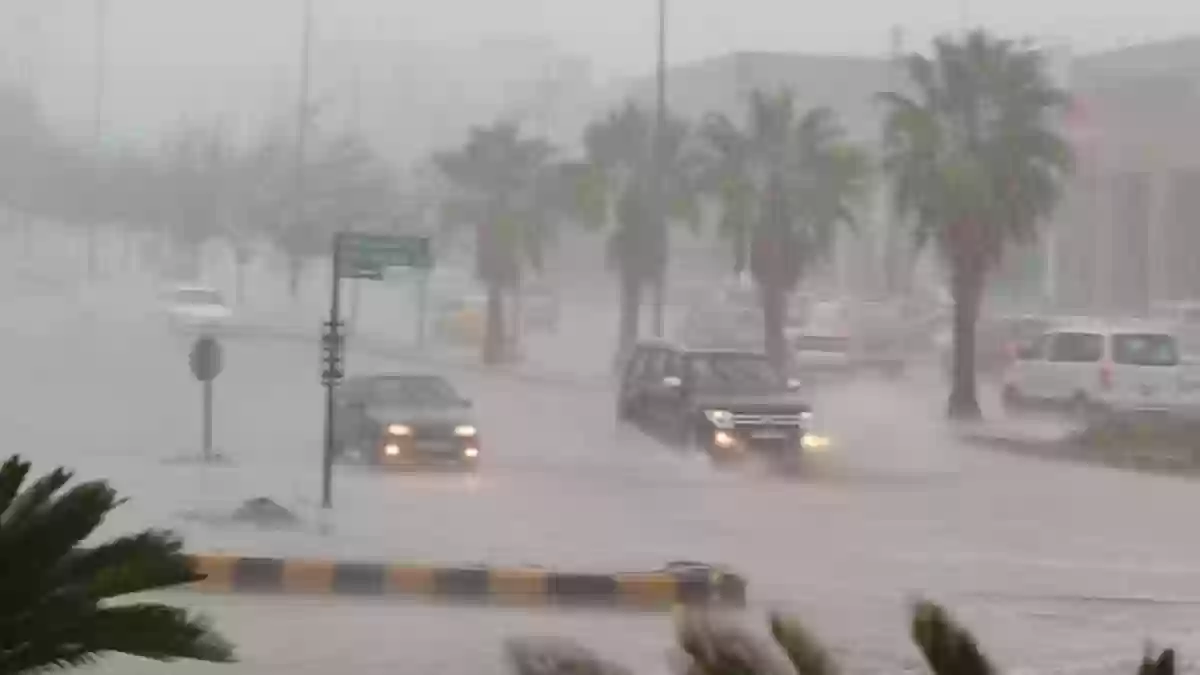 السعودية تشهد امطار غزيرة وسيول في هذا الموسم