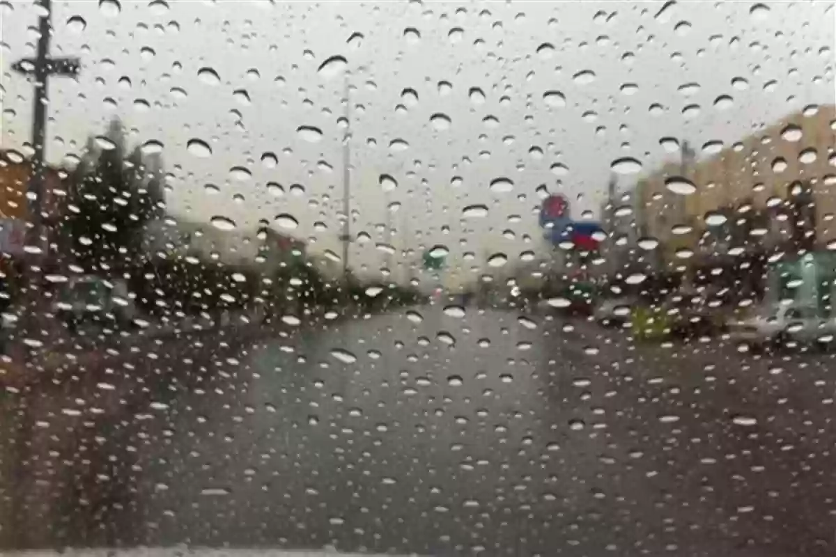 الأرصاد السعودية تحذر بشدة من طقس اليوم.. احذروا السيول
